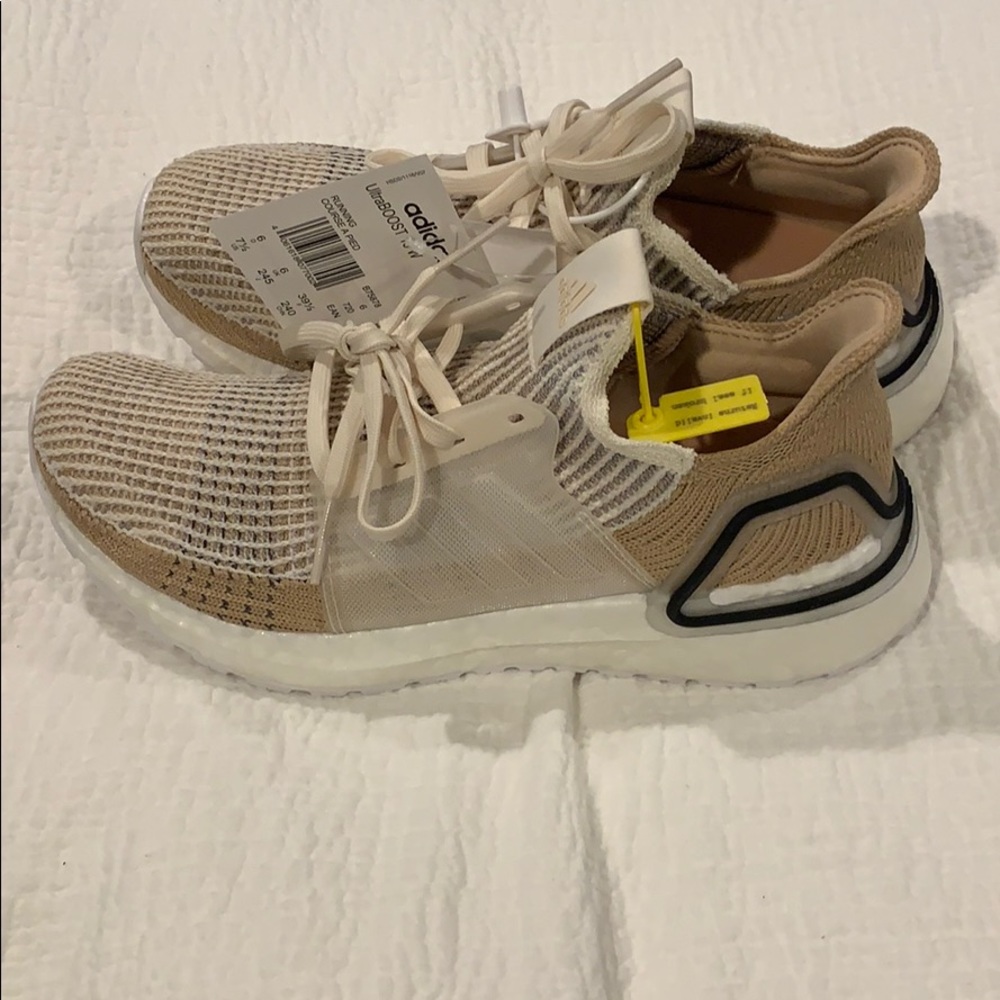 Adidas Ultraboost 19